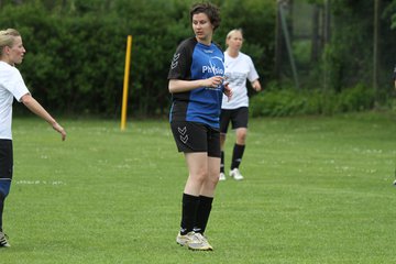 Bild 121 - Frauen am 13.5.12